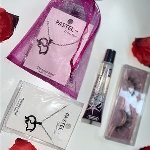 Mink lashes with lipgloss